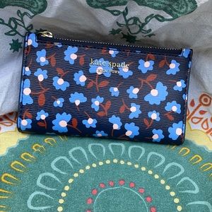 Kate Spade Spencer Slim Bifold Blue Floral Wallet